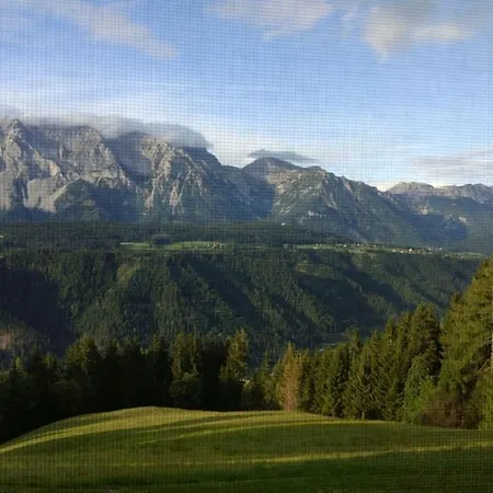 Reinbacher - Primps شقة *